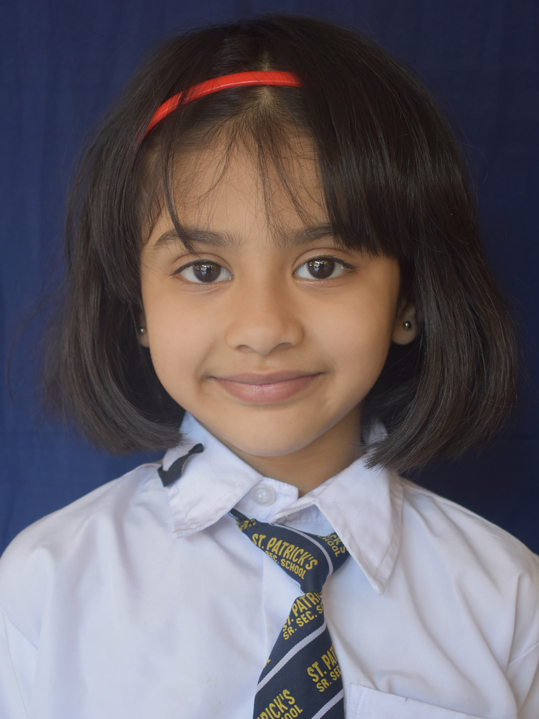 AZMAT ZEHRA